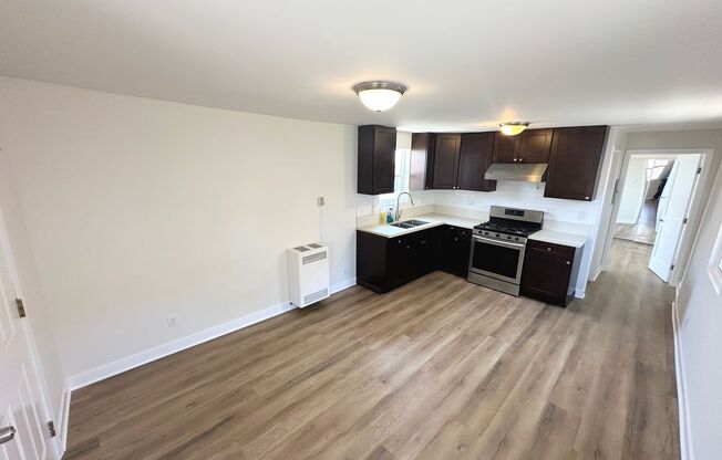 Highly updated and private Cottage. No shared walls!