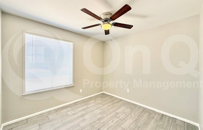 6402 S 42 ST