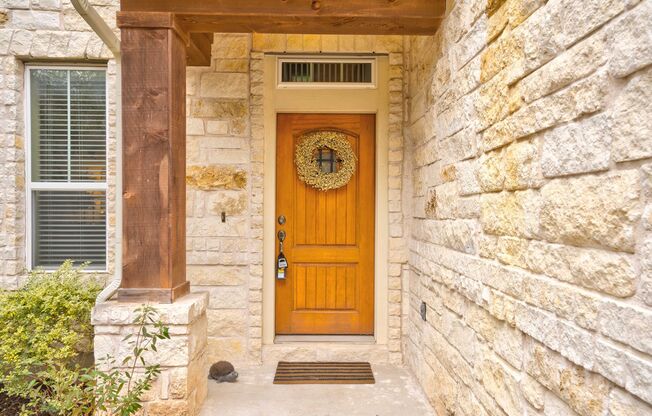 Beautiful 4 Bedroom, 3.5 Bathroom Home with Garage & Private Backyard