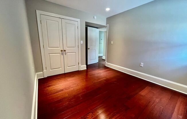 2 beds, 1 bath, $2,695, Unit Unit 6