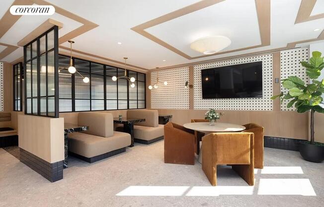 1 bed, 1 bath, $3,700, Unit 1322