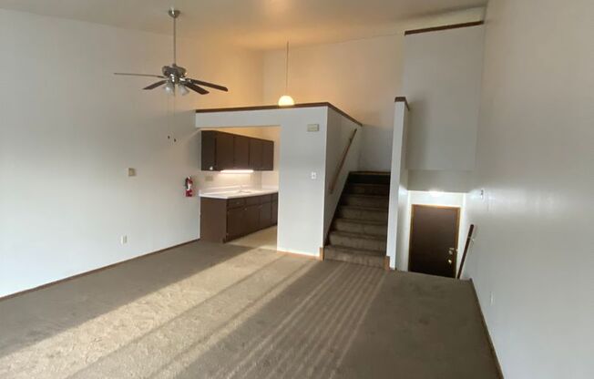 1 bed, 1 bath, 710 sqft, $999, Unit 5188 E06