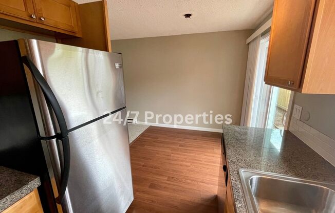 1 bed, 1 bath, $1,295