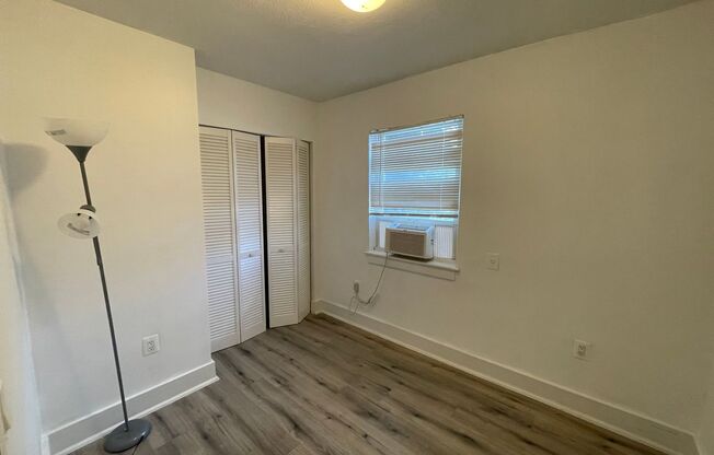 3 beds, 1 bath, $3,500