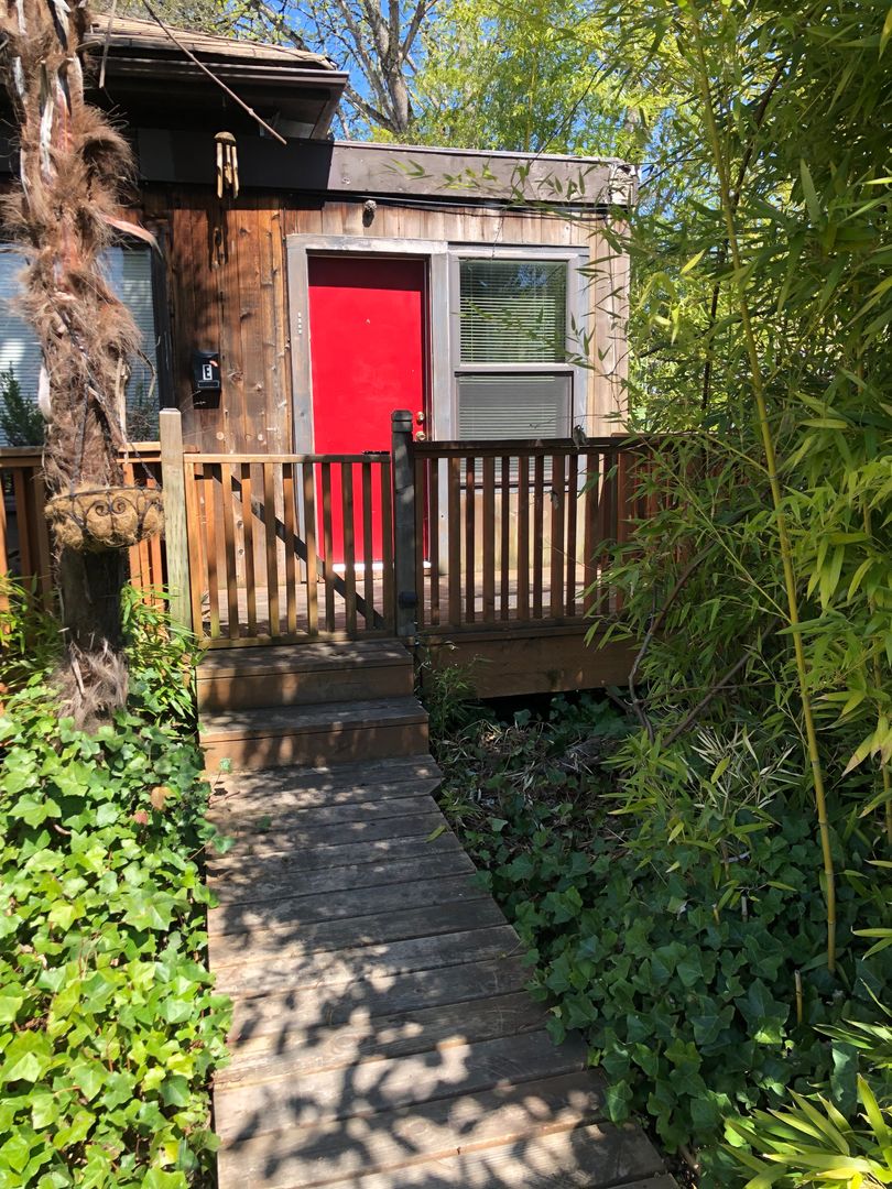 1873 Garden Ave.