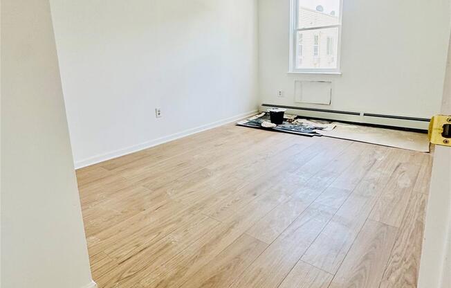 2 beds, 1 bath, 1,200 sqft, $3,050, Unit 3
