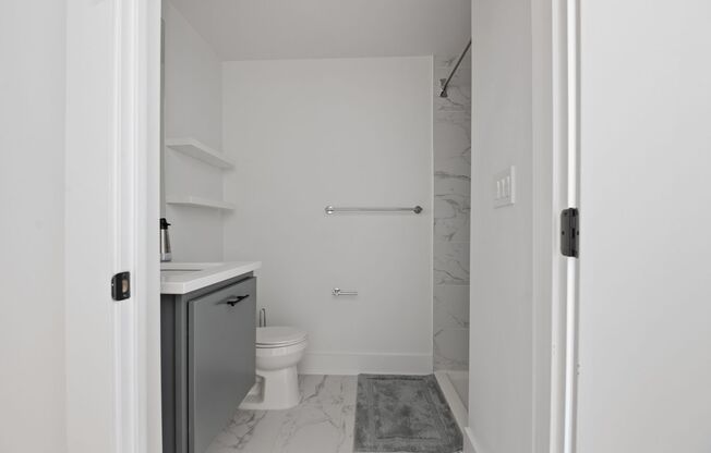 1 bed, 1 bath, $1,740