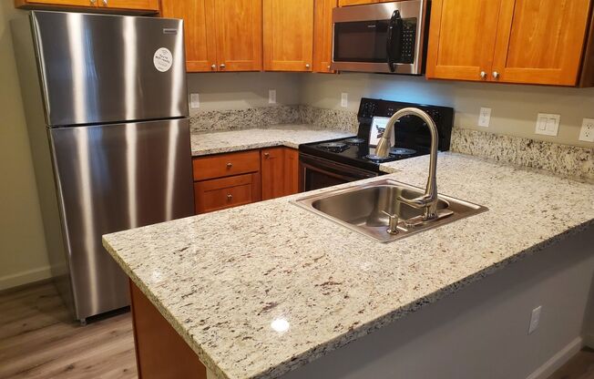 3 beds, 2 baths, 1,210 sqft, $2,550, Unit D-131