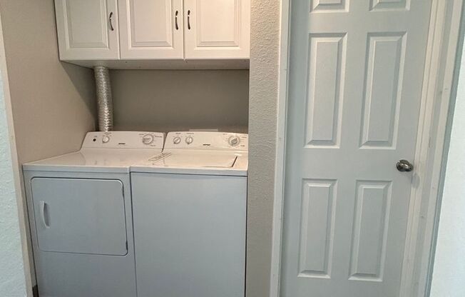 2 beds, 1 bath, 675 sqft, $1,425, Unit 39