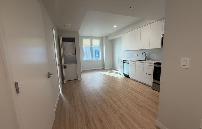 2 beds, 1 bath, 600 sqft, $3,895, Unit 2 Bedroom Fall 2027-2028 [Premium]