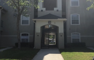 Beautiful 2/2 second floor condo in The Palms at Jacksonville Beach!