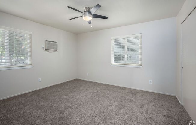 2 beds, 1 bath, $1,875, Unit 01