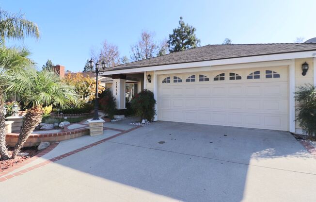 Spacious 3-Bedroom + Den Home in the Heart of Newbury Park – Comfortable Living with Great Community Amenities