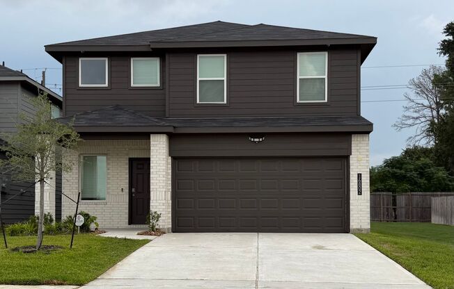 Lovely two story 5-bedroom house!