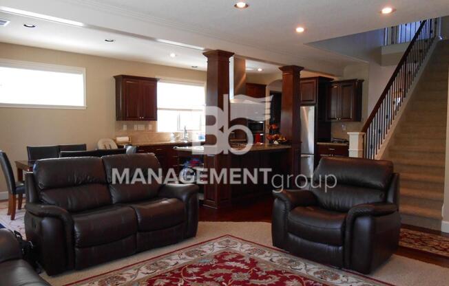 Beautiful NW Portland Home with Neighborhood Pool! Close to Nike & Intel
