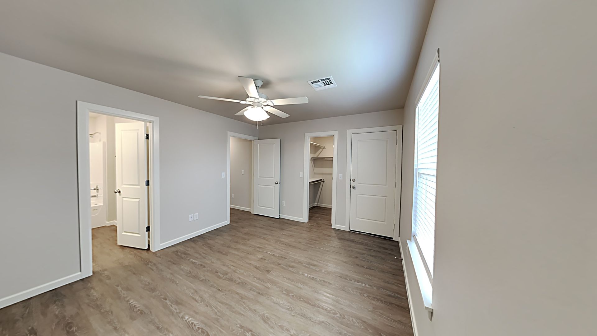 2 beds, 2 baths, $1,445