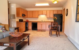 1 bed, 1 bath, 686 sqft, $1,155, Unit MS 720-H