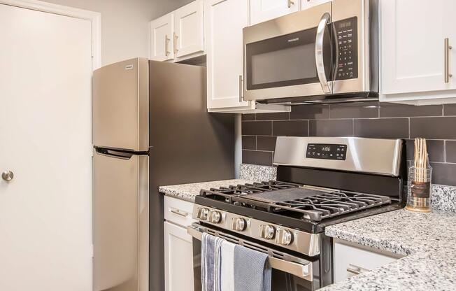 3 beds, 2 baths, 1,340 sqft, $1,674