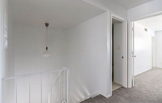 3 beds, 2.5 baths, $2,250