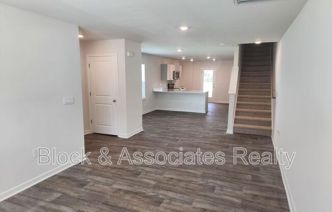 8640 BRIXTON SHAY DR
