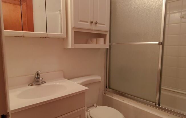 2 beds, 2 baths, $1,450