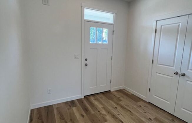 3 Bedroom 2 Bath Silverton OR