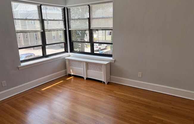 WAYLAND SQUARE REALTY (218)