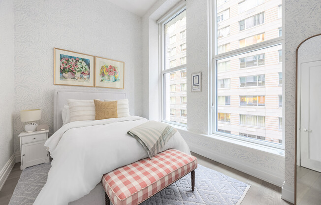 1 bed, 1.5 baths, 895 sqft, $9,950, Unit 4J