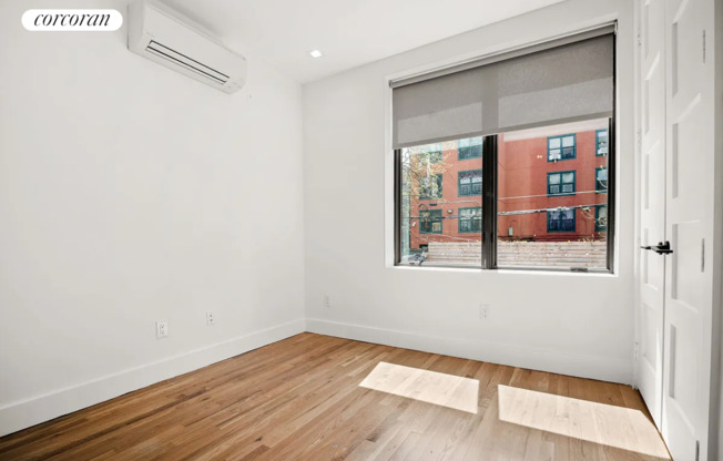 568 LAFAYETTE AVE