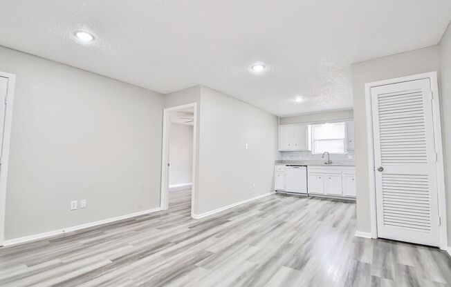 1 bed, 1 bath, 590 sqft, $825