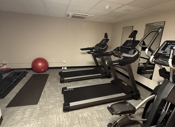 1 bed, 1 bath, 636 sqft, $2,000, Unit 308