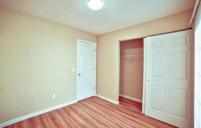 3 beds, 1 bath, $1,699