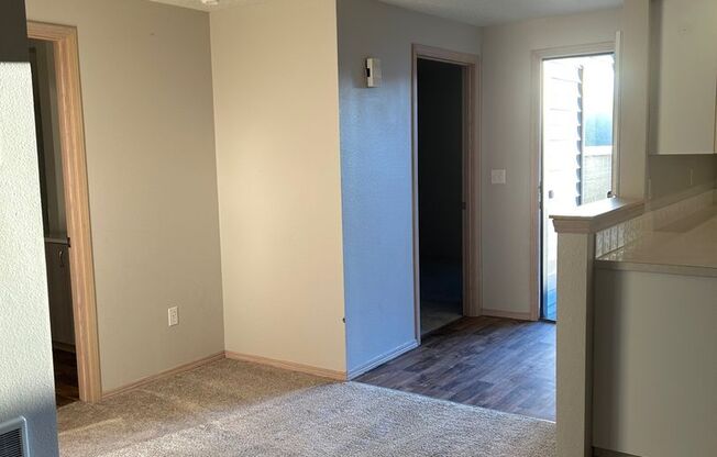 2 beds, 2 baths, 1,240 sqft, $1,940, Unit B6