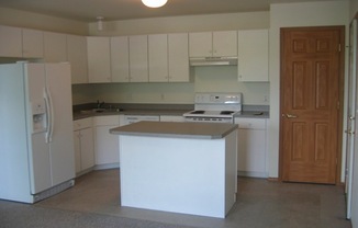 1 bed, 1 bath, 480 sqft, $890, Unit 70