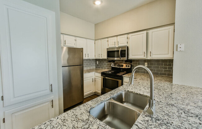 13366 BRIAR FRST DR