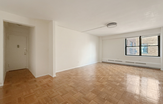 345 W 145 ST