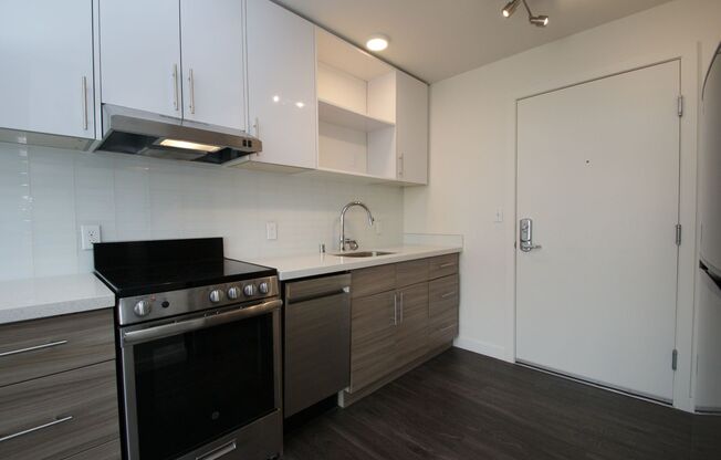 Studio, 1 bath, 367 sqft, $1,425, Unit 213 NEW