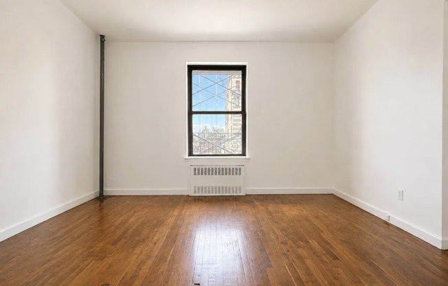 Studio, 1 bath, $3,050, Unit 82