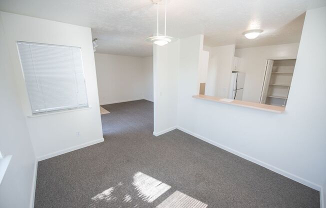 2 beds, 1 bath, $1,749, Unit 5