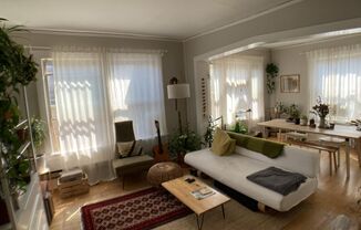 1 bed, 1 bath, 700 sqft, $1,995, Unit 11
