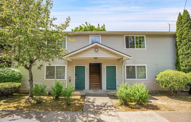 FOSTER MEADOWS APARTMENTS