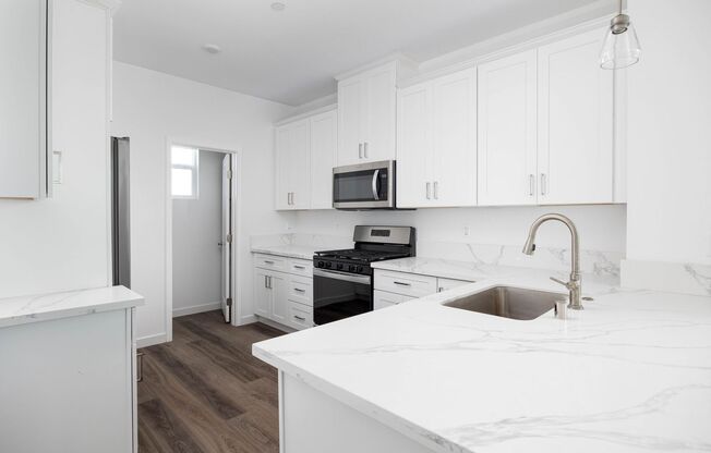 341 E 30 ST 2936 D AVE