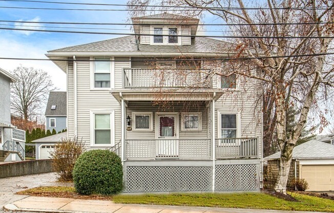 12 MATCHETT ST