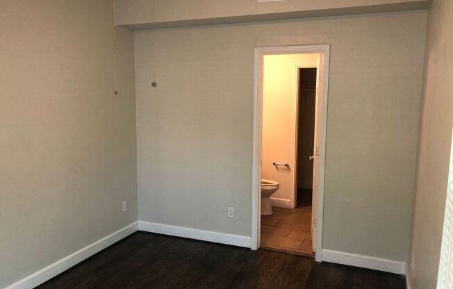 1 bed, 1 bath, $1,095, Unit Unit 101