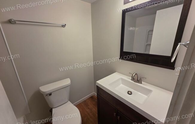 Spacious 1 bedroom condo in Highland