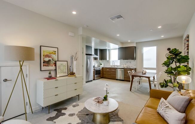 The Evelyn Townhomes: Luxe Living in the Heart of North Park’s Trendy Vibe