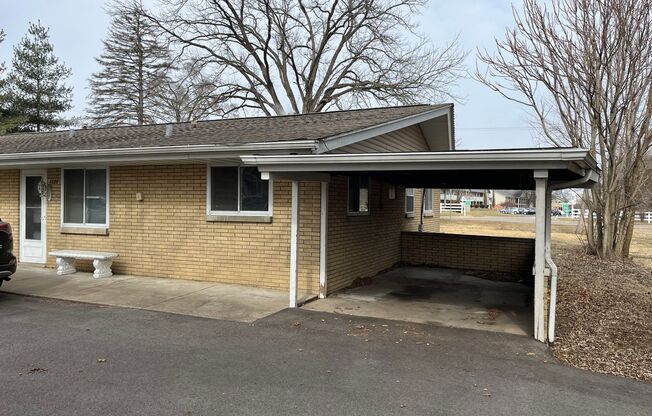 2 Bedroom/1 Bathroom Home for Lease in Peoria Heights