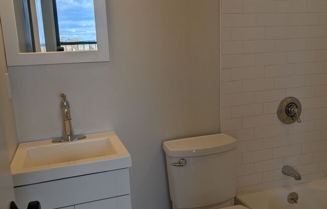 2 beds, 2 baths, $3,780, Unit 4A