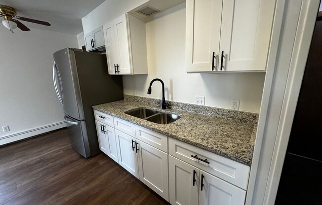 1 bed, 1 bath, 628 sqft, $900, Unit 3