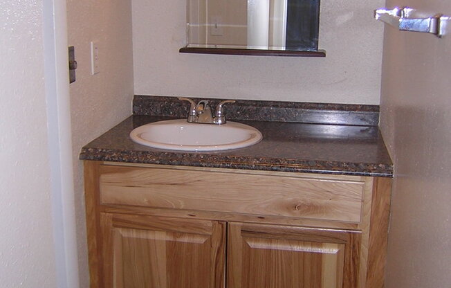 1 bed, 1 bath, 640 sqft, $1,200, Unit 104
